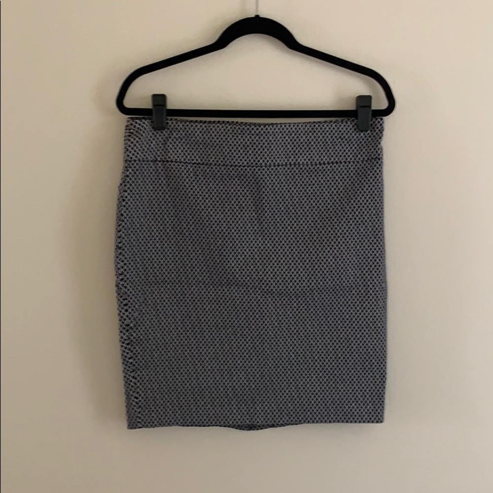 Dalia Size 10 Black & White Print Casual Skirt